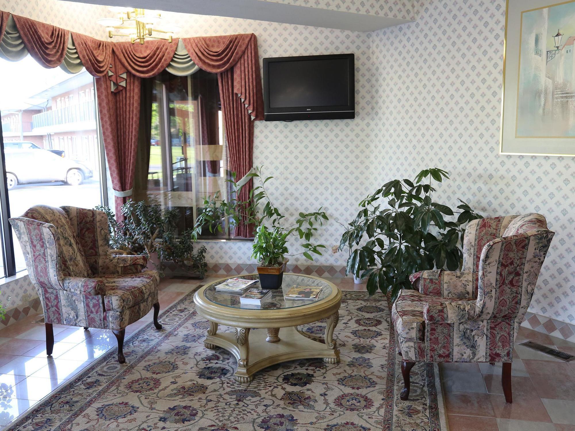 Magnuson Hotel Howell/Brighton מראה חיצוני תמונה
